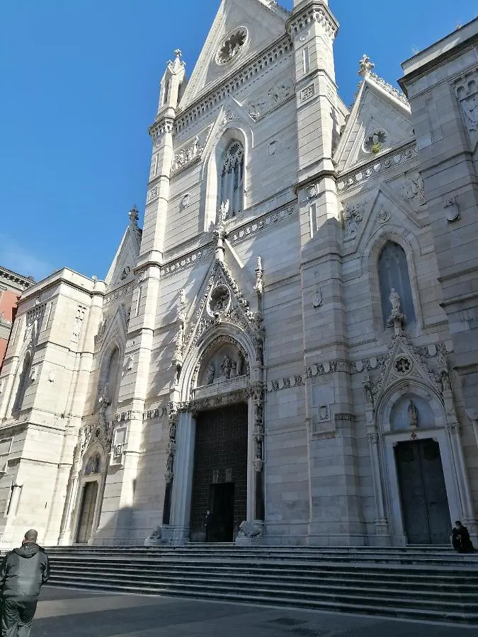 B&B Una Finestra Sul Duomo Naples Italy
