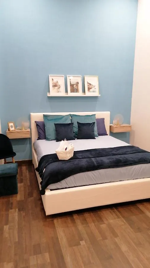 B&B Una Finestra Sul Duomo Naples 0*,