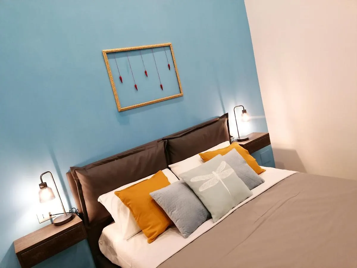 B&B Una Finestra Sul Duomo Naples 0*,  Italy