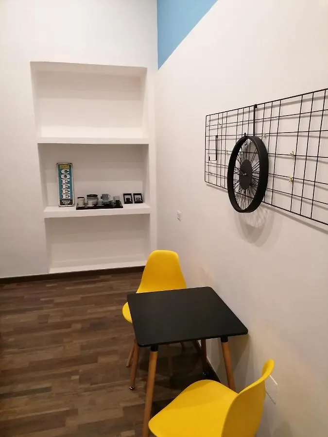 B&B Una Finestra Sul Duomo Naples Bed & Breakfast